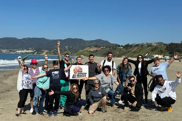 Santa Monica Scavenger Hunt - Image 6