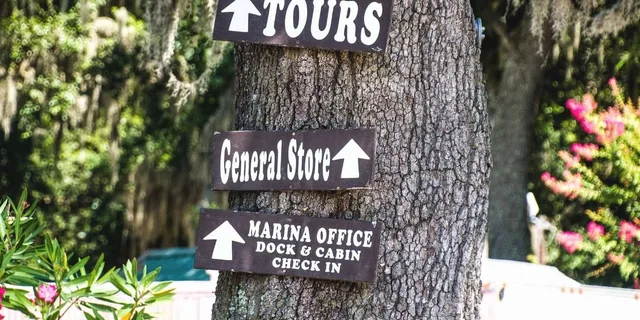 Hilton Head Daufuskie Island Ferry Round-Trip - Image 5