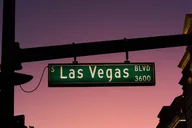 Las Vegas Strip Walking Tour thumbnail 3