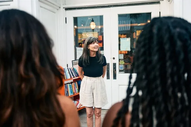 Charleston Walking Tour with Author Liz Butler - Image 2