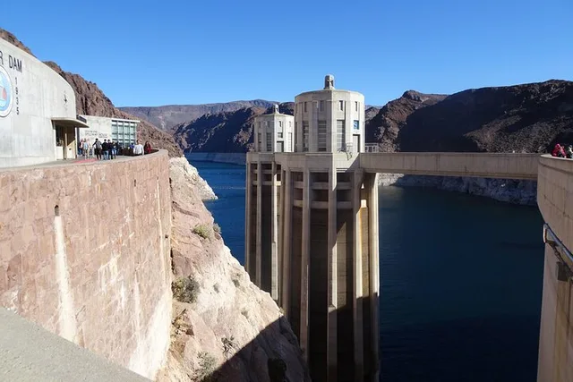Las Vegas Hoover Dam and Valley of Fire Tour - Image 6