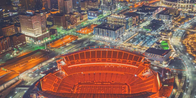 Cincinnati Reds Baseball Game at Great American Ball Park - Image 1