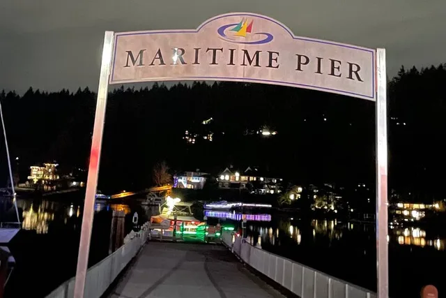 Gig Harbor Christmas Lighted Boat Cruise 90 min - Image 2