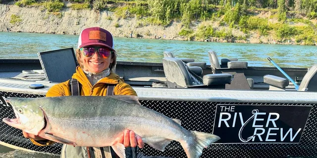 Kenai River Salmon Fishing Full Day Charter - Image 1