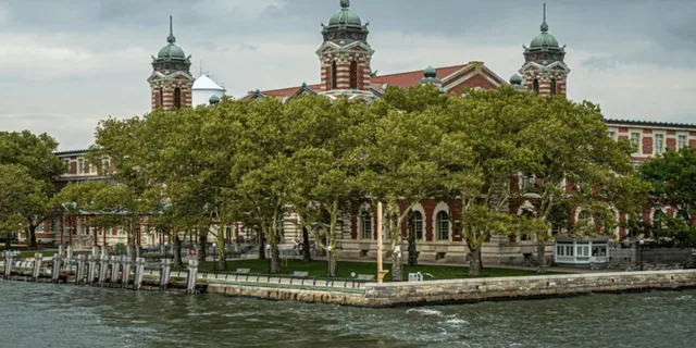 New York City Statue of Liberty and Ellis Island Tour - Image 5