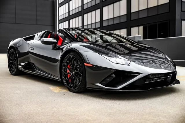 Los Angeles Lamborghini Huracán Experience - Image 4