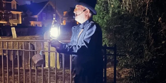 Salem Haunted Ghost Tour - Image 2