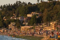 Seattle Evening Tour: Waterfront & Alki Beach thumbnail 2