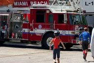 Miami Beach Biking Tour in French 2 hr thumbnail 3