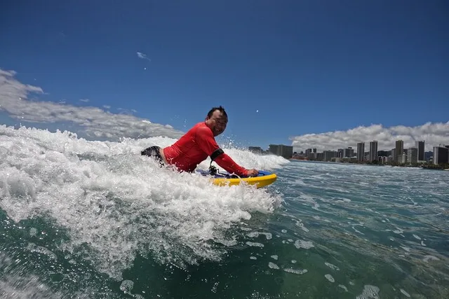 Waikiki Bodyboard Lessons - Image 3