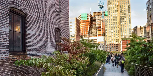 New York Meatpacking District Walking Tour - Image 6