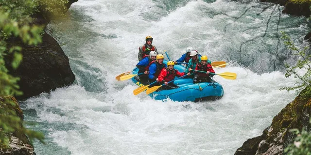 Hope Whitewater Rafting on Six Mile Creek - Image 2