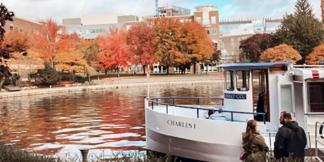 Boston Charles River Fall Foliage Cruise - Image 1