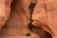 Antelope Canyon Tour Through Ligai Si Anii thumbnail 4