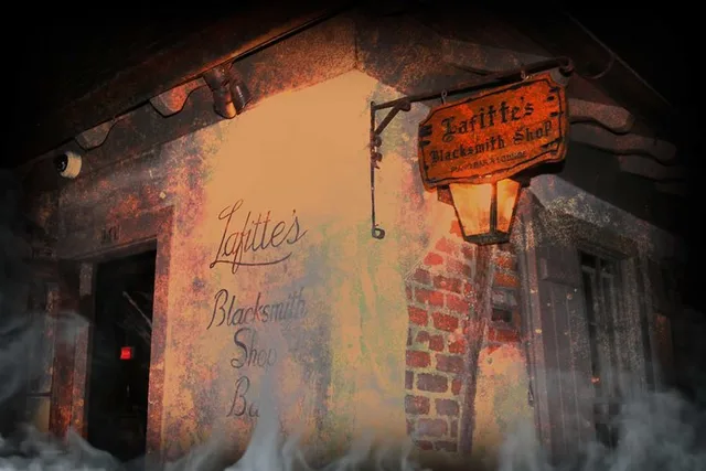 New Orleans Haunted Pub Crawl - Image 4