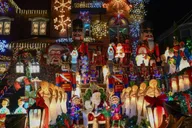 New York Dyker Heights Christmas Lights Tour 5 hr thumbnail 2