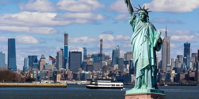 New York City Statue of Liberty and Ellis Island Private Tour - Image 2