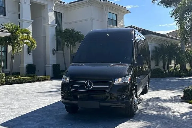 Miami Airport Private Transfer with Meet & Greet - Image 6