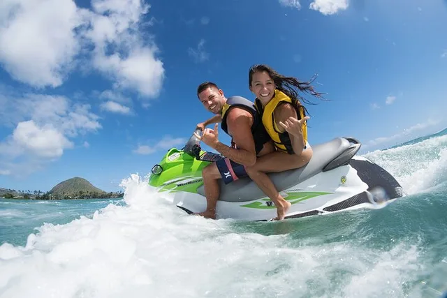 Honolulu Parasailing and Jetski Adventure - Image 5