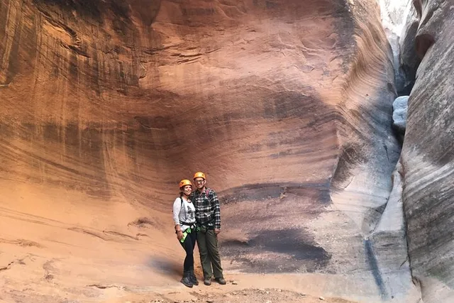 Moab Rappelling Adventure: Medieval Chamber Slot Canyon - Image 6