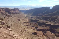 Moab Canyon SUV Drive thumbnail 5