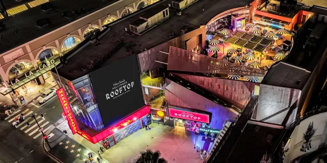 Los Angeles Hollywood Rooftop Dining Experience - Image 3