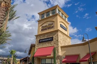 Palm Springs Shopping Tour to Desert Hills Outlets