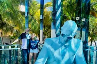 Miami Neighborhoods Walking Tour in French 3.5 hr thumbnail 1