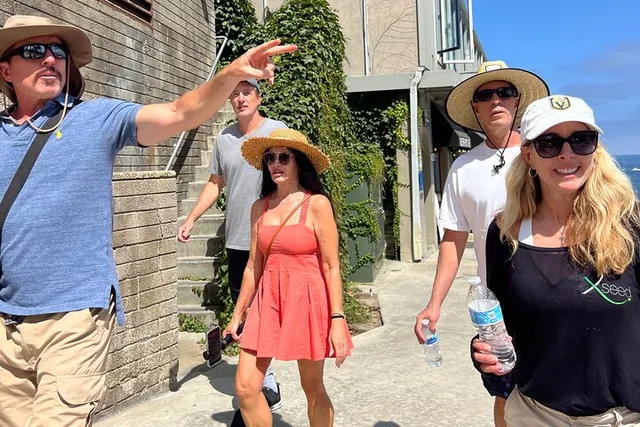 La Jolla Village Walking Tour - Image 1