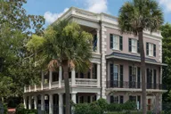 Charleston Walking Tour of South of Broad and Battery thumbnail 3