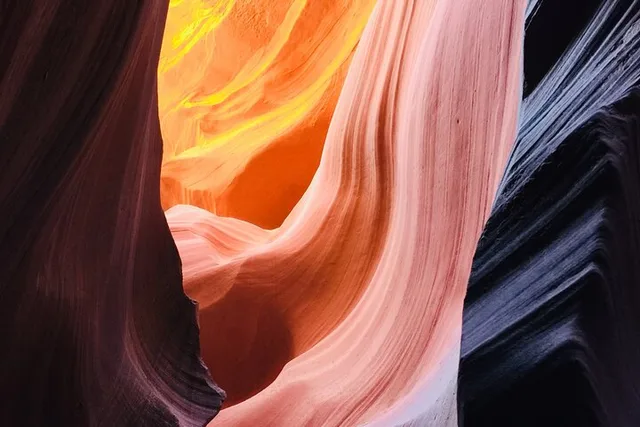 Las Vegas Lower Antelope Canyon and Horseshoe Bend Tour - Image 4