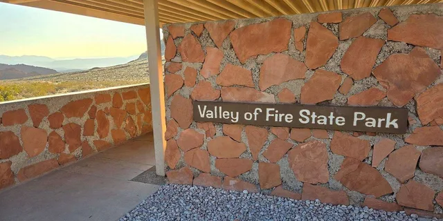 Las Vegas Valley of Fire Guided Tour - Image 6