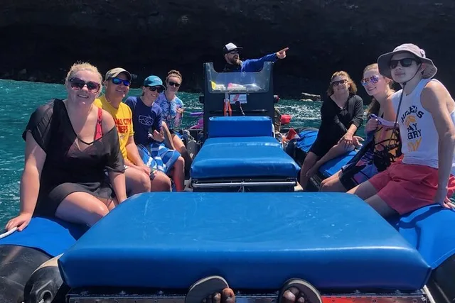Kona Private Boat Charter 5 hr - Image 3