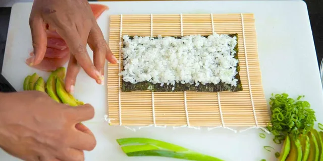 NYC Sushi Making Class With Local Chef 2 hr - Image 6
