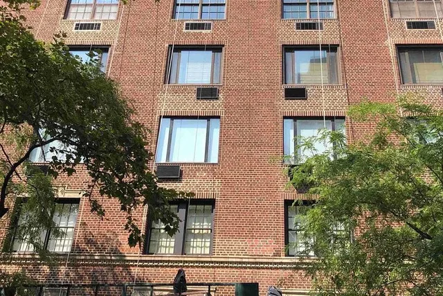New York Self-Guided Audio Tour of Joan Didion's Manhattan - Image 5
