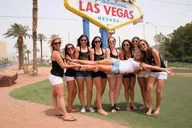 Las Vegas Photo Tour by Limousine thumbnail 2