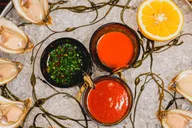 New York City Oyster Shucking Class with Drinks thumbnail 1