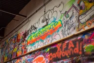 Chicago Spray Paint and Sip Workshop 90 min thumbnail 3