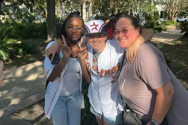 Houston Walking Tour: Self-Guided City Game 2 hr - Image 4