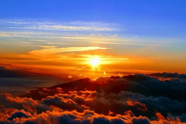 Haleakala National Park Sunrise and Zipline Tour - Image 1