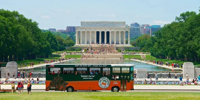 Washington DC Hop-On Hop-Off Trolley Tour - Image 2