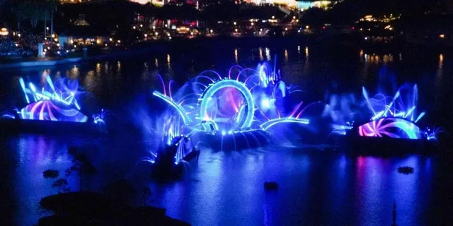 Orlando Helicopter Fireworks Tour - Image 2