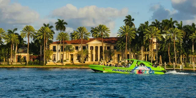 Miami Biscayne Bay Speedboat Tour - Image 4