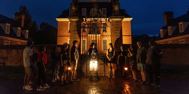 Williamsburg Ghost Tour - Image 1