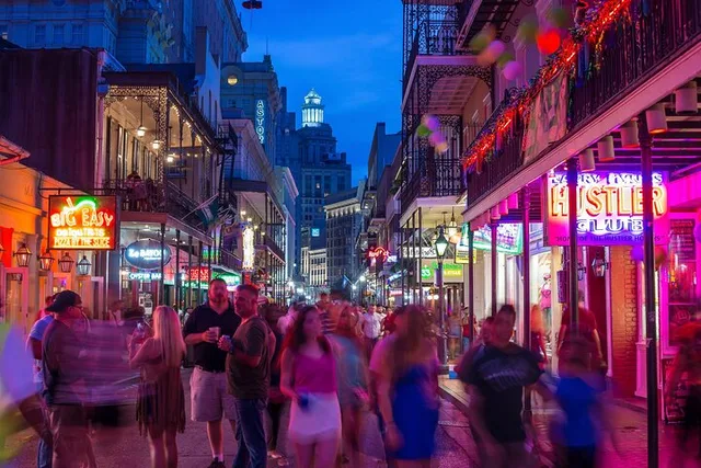 New Orleans Private Transfer - Image 1