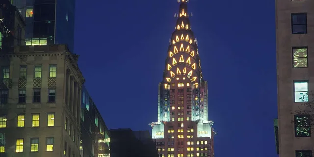 New York City Skyline Night Tour on Double-Decker Bus - Image 5
