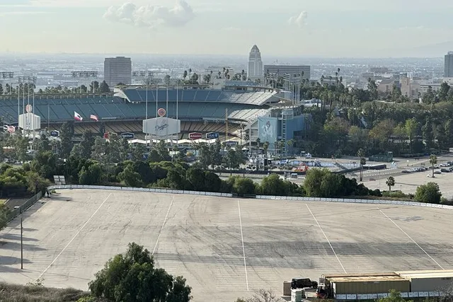Los Angeles E-Bike Tour: LA River and Frogtown - Image 6