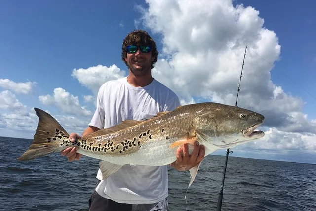 Wrightsville Beach Neuse River Fishing Tour - Image 2