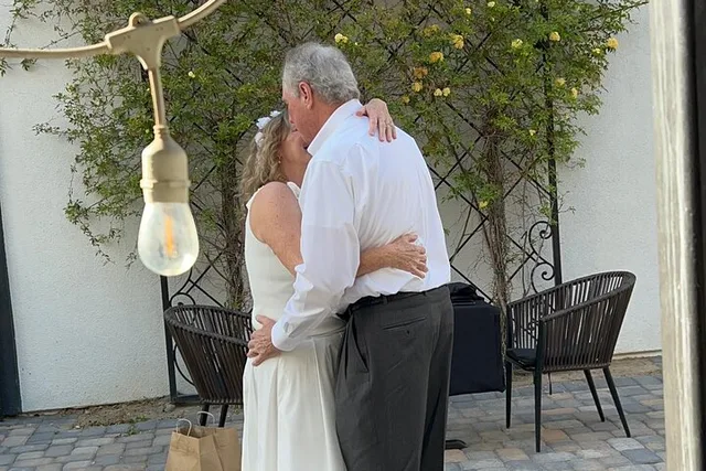 Las Vegas Wedding Ceremony Experience - Image 3