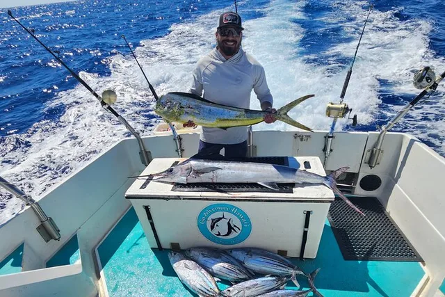 Oahu Deep Sea Fishing Experience - Image 2